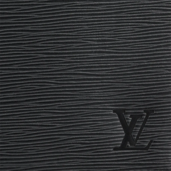 Shop the Louis Vuitton Box Messenger for men and save big!