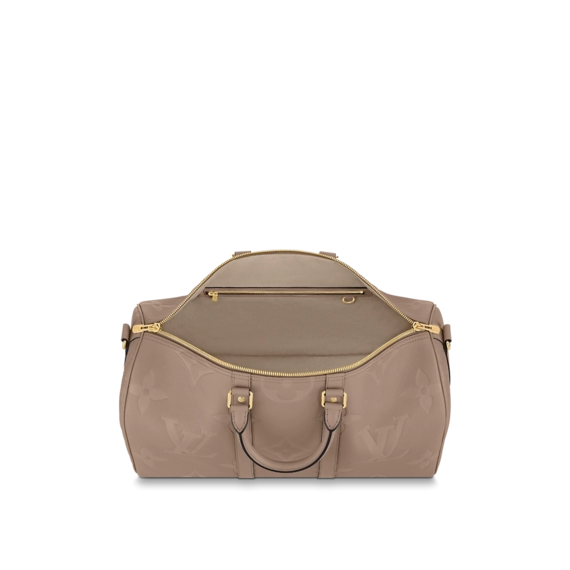 Discover the Luxurious Louis Vuitton Keepall 45 for Women!