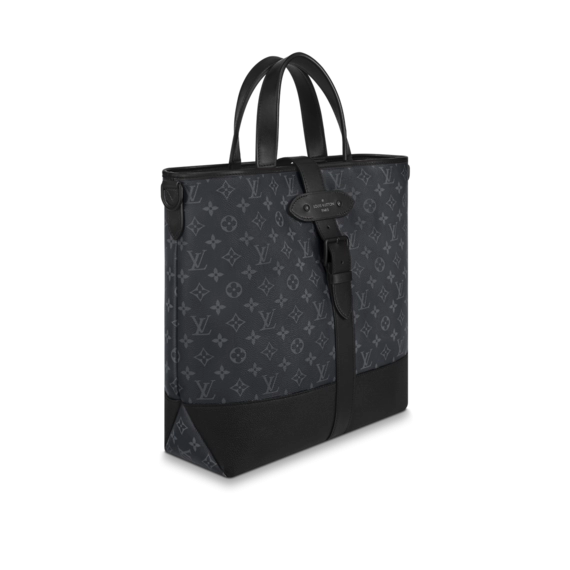 Don't Miss Out - Get a Discount on the Louis Vuitton Saumur Tote for Men!