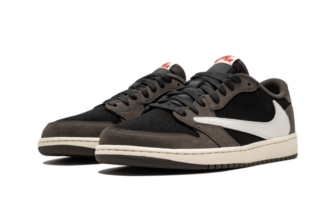 Stylish Women's Air Jordan 1 Low - Travis Scott BLACK/SAIL-DARK MOCHA/UNIVERSI