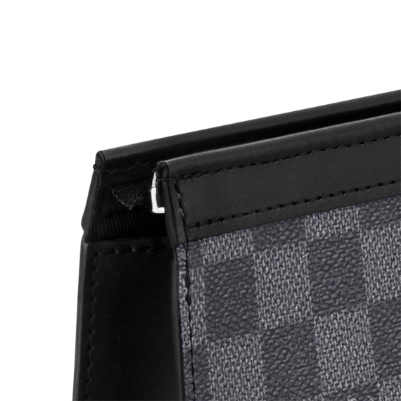 Online Shopping for the Louis Vuitton Pochette Voyage Mm for Women