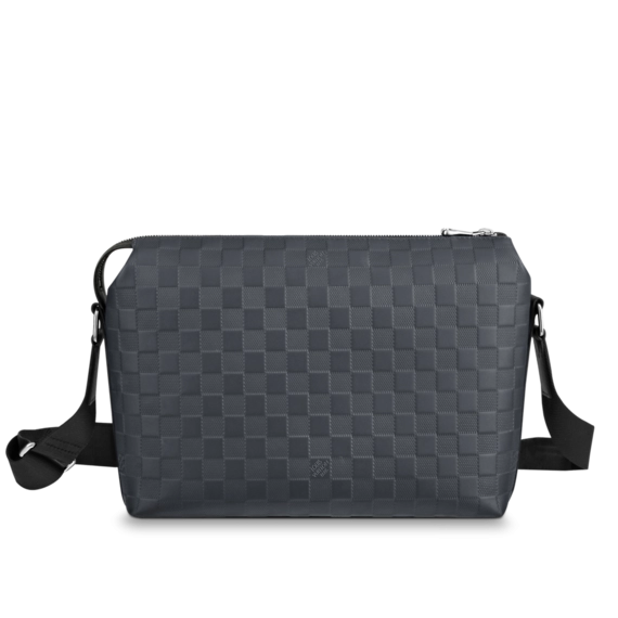 Discounted Price on Men's Fashion Accessory - Louis Vuitton DISCOVERY MESSENGER PM
