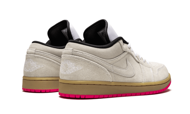 Grab the Stylish Men's Air Jordan 1 Low - Hyper Pink WHITE/WHITE-GUM YELLOW at Discount!