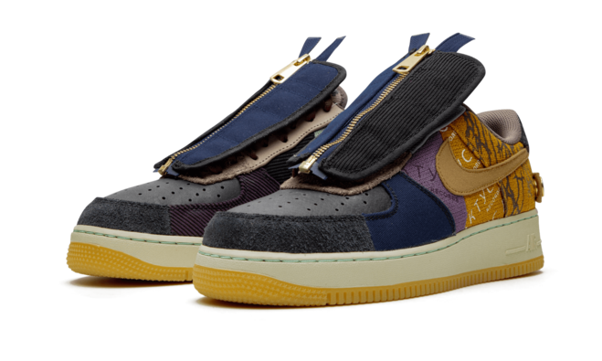 Men's Nike Air Force 1 Low Travis Scott - Cactus Jack at a Discount!