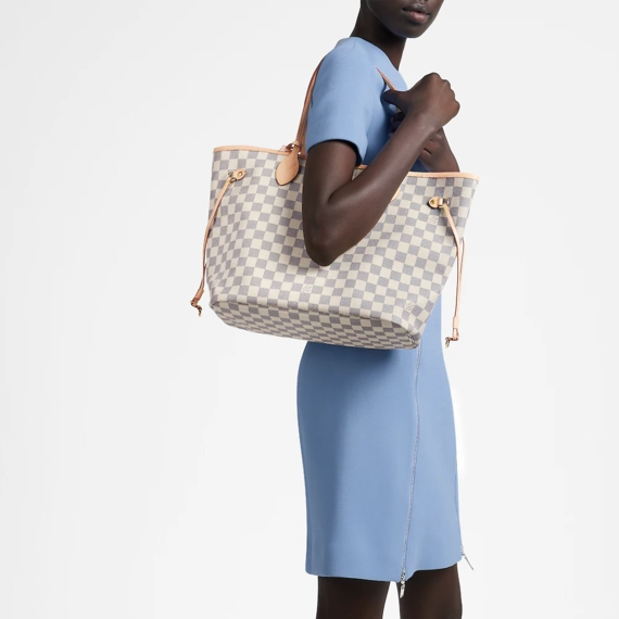 Shop the Latest Women's Designer Handbag from Louis Vuitton Neverfull MM