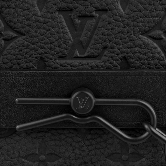 Women's Louis Vuitton Steamer Messenger - Buy Now and Save!