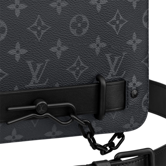 Women's Fashion at a Discount - Louis Vuitton Steamer Messenger!