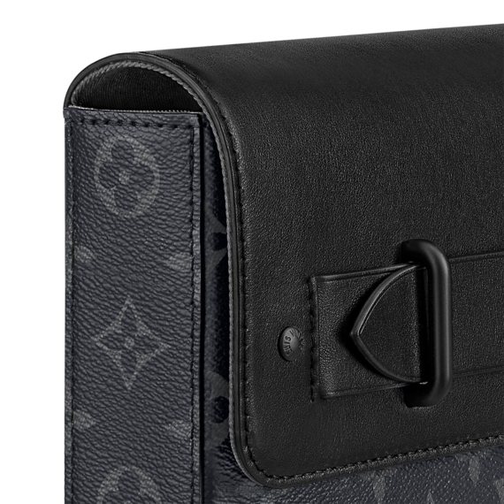 Find The Perfect Men's Designer Look With Louis Vuitton Pochette Steamer!