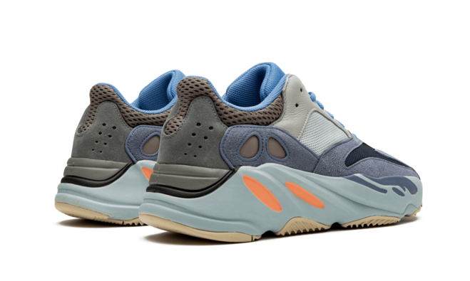 Look Stylish with Yeezy Boost 700 - Carbon Blue for Women's