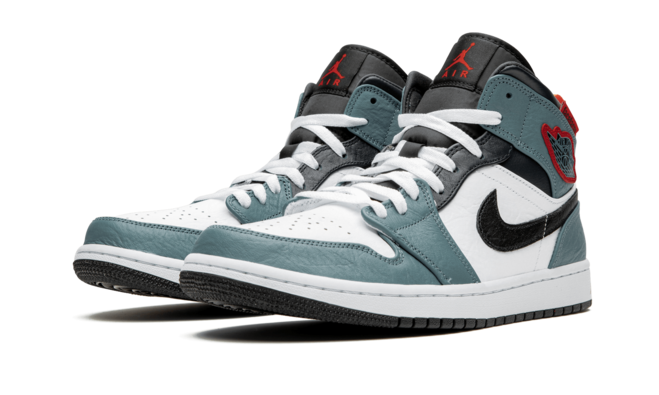 Women's Jordan Air Jordan 1 Mid Facetasm - Stand Out from the Crowd