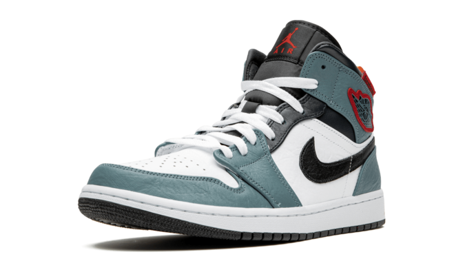 Shop the Fearless Look of Men's Jordan Air Jordan 1 Mid Facetasm Now!