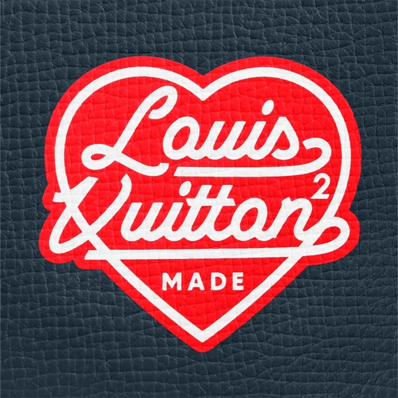 Shop Men's Louis Vuitton Pochette Voyage MM Bag - On Sale Now!