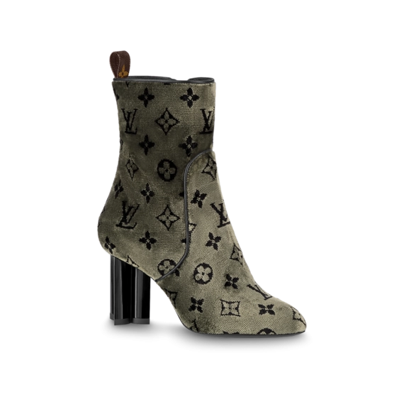 Buy Women's Louis Vuitton Silhouette Ankle Boot - A Stylish Addition to Your Wardrobe!