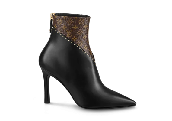 Women's Louis Vuitton Signature Ankle Boot - Buy Now at Discount!