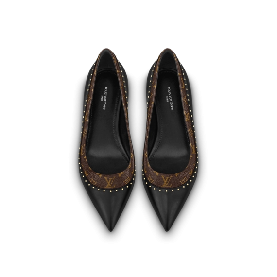 Don't Miss Out! Get the Louis Vuitton Signature Flat Ballerina at a Discount!