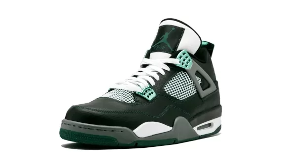 Style Up with the Air Jordan 4 - Oregon Ducks for Men!