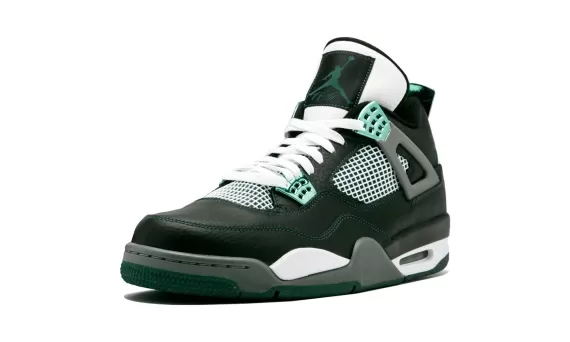 Look Fabulous with Women's Air Jordan 4 - Oregon Ducks