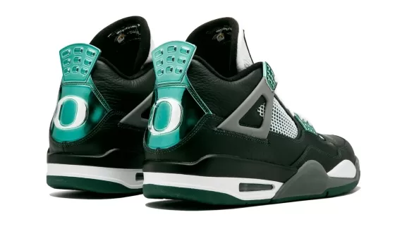 Be Stylish with Women's Air Jordan 4 - Oregon Ducks