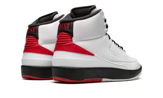 Shop Men's Air Jordan 2 Retro OG - Chicago 2022 with Discount