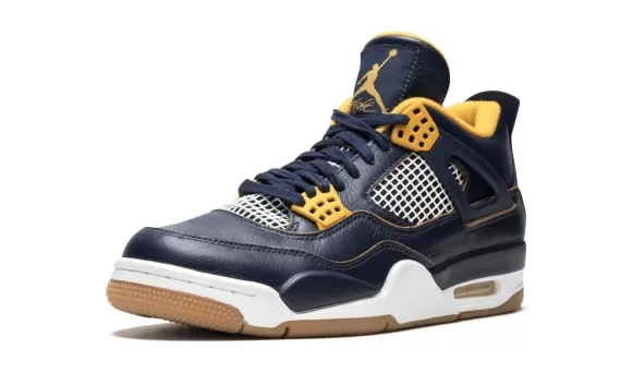 Look Fabulous with Women's Air Jordan 4 Retro - Dunk From Above