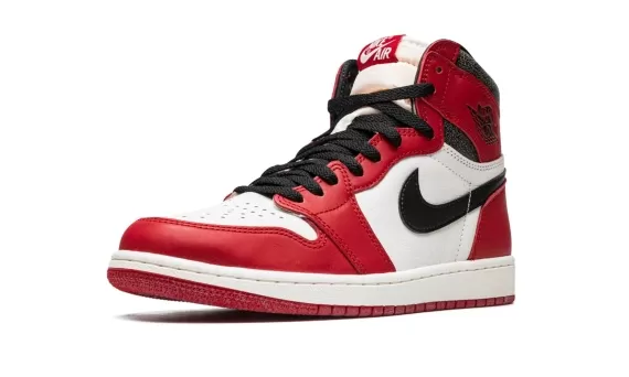 Women's Air Jordan 1 Retro High OG - Chicago Lost and Found - Shop Now!