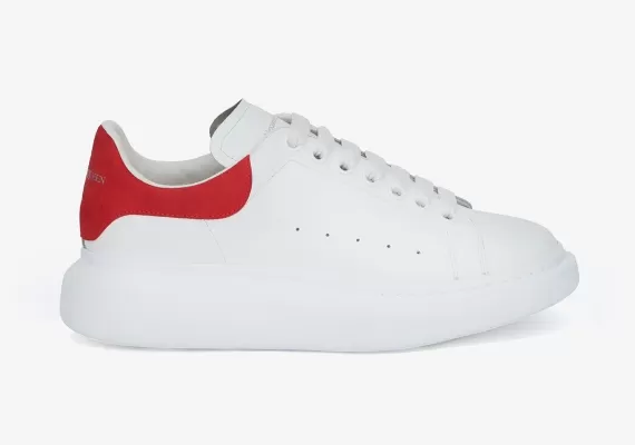 Sale Alexander McQueen Oversized Sneaker for Women in Lust Red