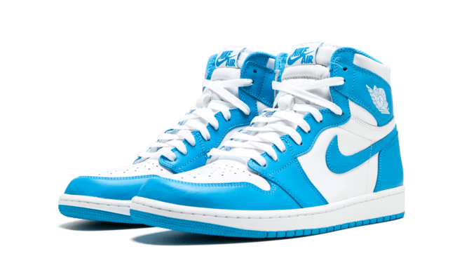 Shop Women's Air Jordan 1 Retro - UNC Now