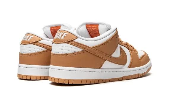 Get the Latest Women's Shoes: Nike SB Dunk Low - Light Cognac!