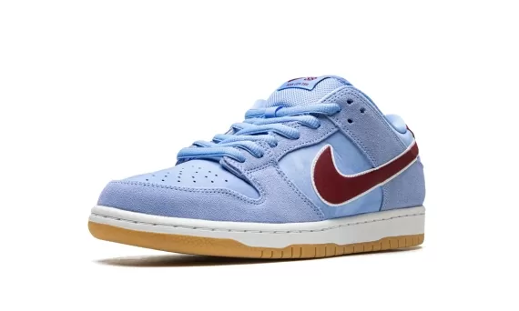 Save with Discounts on Women's Nike SB Dunk Low - Phillies Today