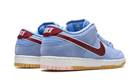 Men's Nike SB Dunk Low - Phillies - Shop and Save!