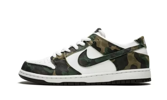 Buy Women's Nike SB Zoom Dunk Low Pro - Camo on Sale