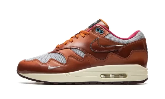 Shop Nike AIR MAX 1 Patta - Dark Russet Women's Sneakers