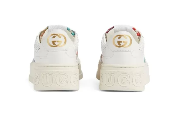 Shop Women's Gucci GG Low-Top Sneakers - White & Multicolour Sale Get