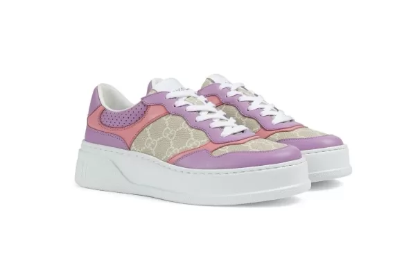 Stylish Women's Gucci GG Supreme Canvas Multicolour Multi-Panel Lace-Up Sneakers - On Sale Now