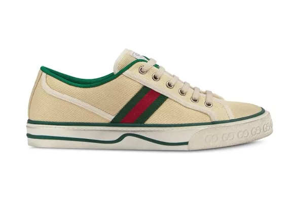 Shop Sale: Gucci Tennis 1977 Low-Top Sneakers - Beige/Green/Red for Men