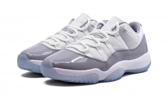 Air Jordan 11 Low - White Cement