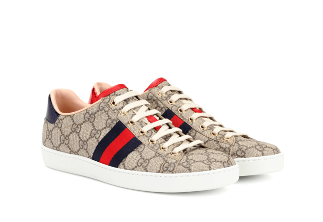 Buy the Stylish Gucci Ace GG Supreme Sneaker for Women's