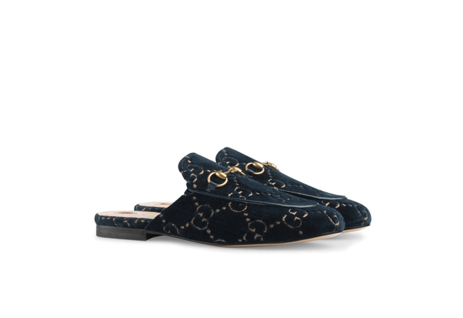 Get the Latest Women's Gucci Princetown GG Velvet Slipper at Discount Prices!
