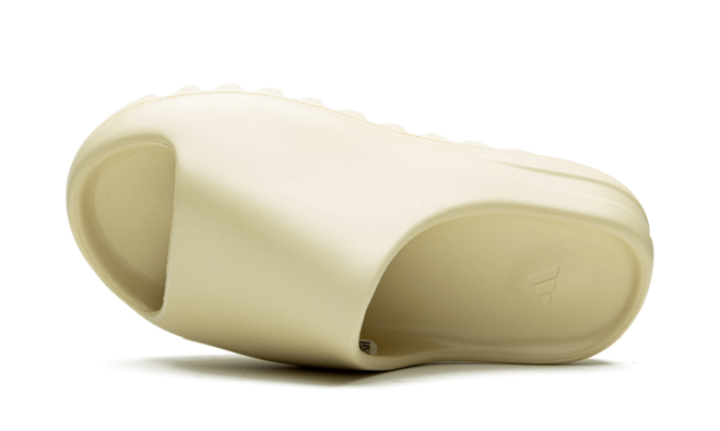 Get Yeezy Slide Bone for Men's - Get the Latest Style Now!