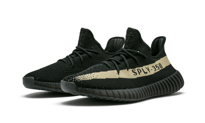Stylish Yeezy Boost 350 V2 Green Shoes for Women!