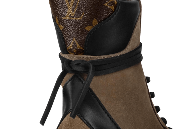 Women's Footwear: Louis Vuitton Laureate Desert Boot Beige on Sale Now