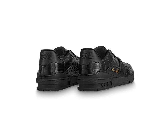 A Stylish Look for Men - Louis Vuitton Trainer Sneaker Alligator Embossed Calf Leather Black - Shop Now!