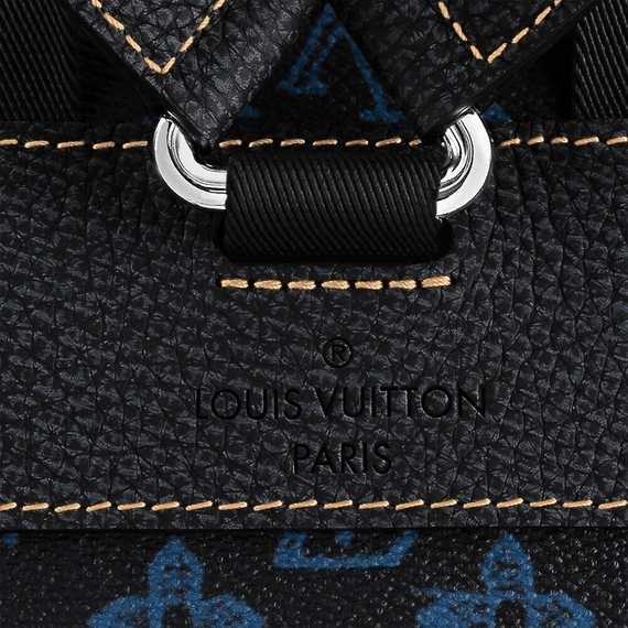 Louis Vuitton Christopher MM