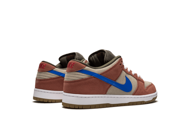 Look Stylish with Nike SB Dunk Low Pro - Corduroy for Men