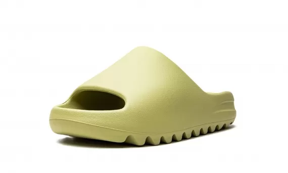 Yeezy Slide - Resin 2022