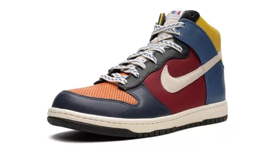 Nike Dunk High Supreme - Be True To Your School