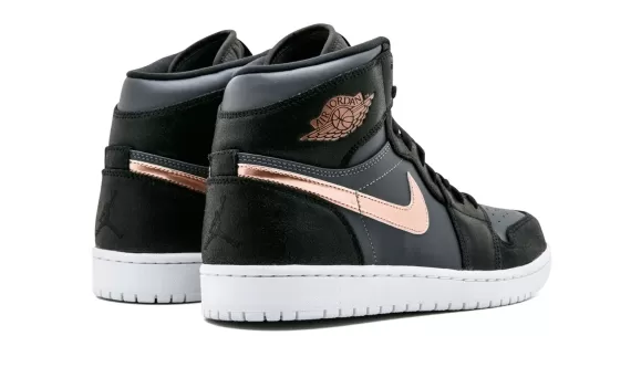 Air Jordan 1 Retro High - Bronze Medal