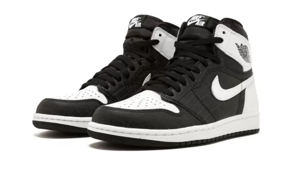 Air Jordan 1 Retro High OG - RE2PECT