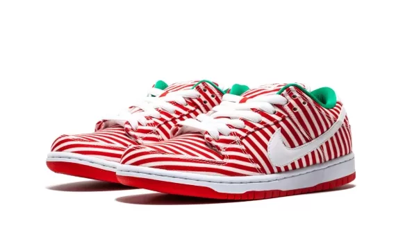 Nike Dunk Low Premium SB - Candy Cane