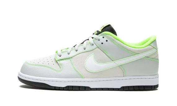 Nike Dunk Low UO P - Oregon